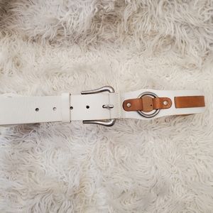 White leather belt with tan loop design